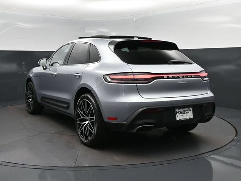 Used 2023 Porsche Macan AWD/4WD image 5