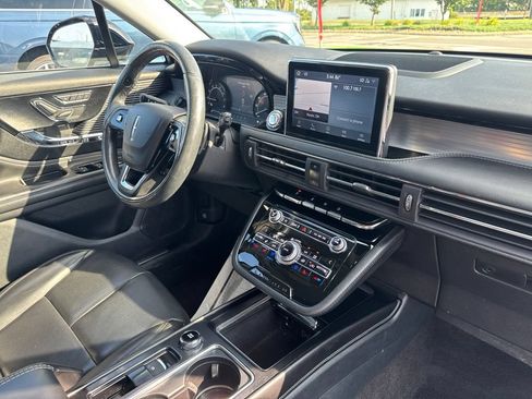 Used 2020 Lincoln Corsair AWD w/ Equipment Group 101A image 34