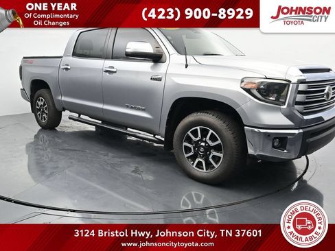 Used 2019 Toyota Tundra Limited w/ Limited Premium Package AWD/4WD image 1