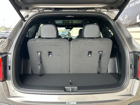 New 2026 Kia Sorento SX Prestige image 15