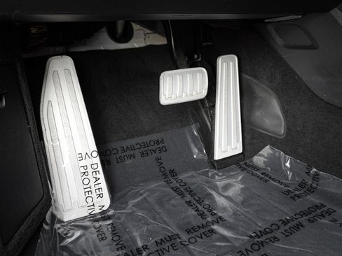 Used 2014 Porsche 911 Turbo S image 20