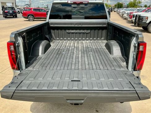 Used 2024 GMC Sierra 2500 Denali Ultimate w/ Max Trailering Package image 19