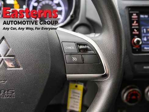 Used 2023 Mitsubishi Outlander Sport ES AWD/4WD image 16