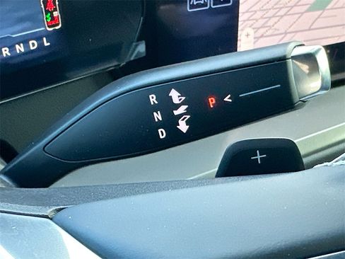 New 2026 Chevrolet Traverse LT image 12