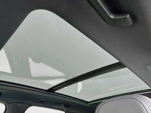 Certified 2023 Porsche Cayenne AWD/4WD image 23