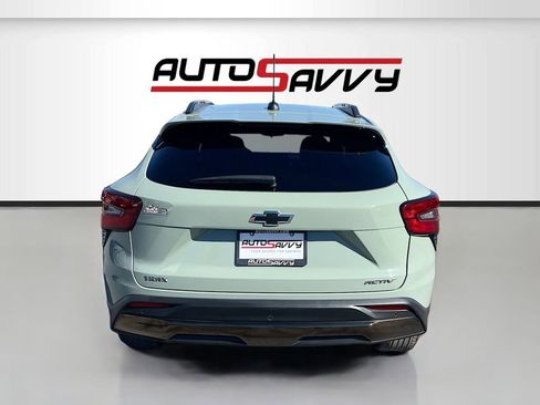 Used 2025 Chevrolet Trax ACTIV w/ Driver Confidence Package FWD image 6