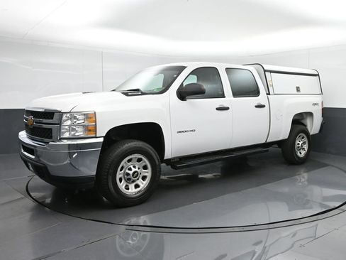 Used 2013 Chevrolet Silverado 3500 W/T image 3