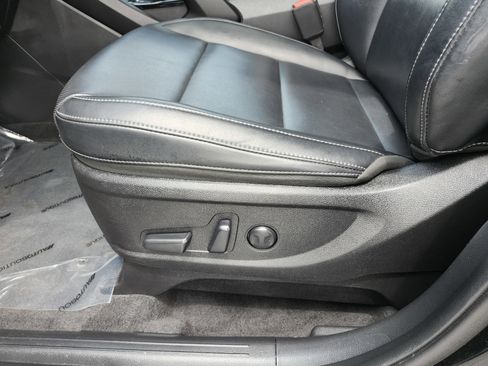 Used 2025 Kia Telluride S FWD image 27