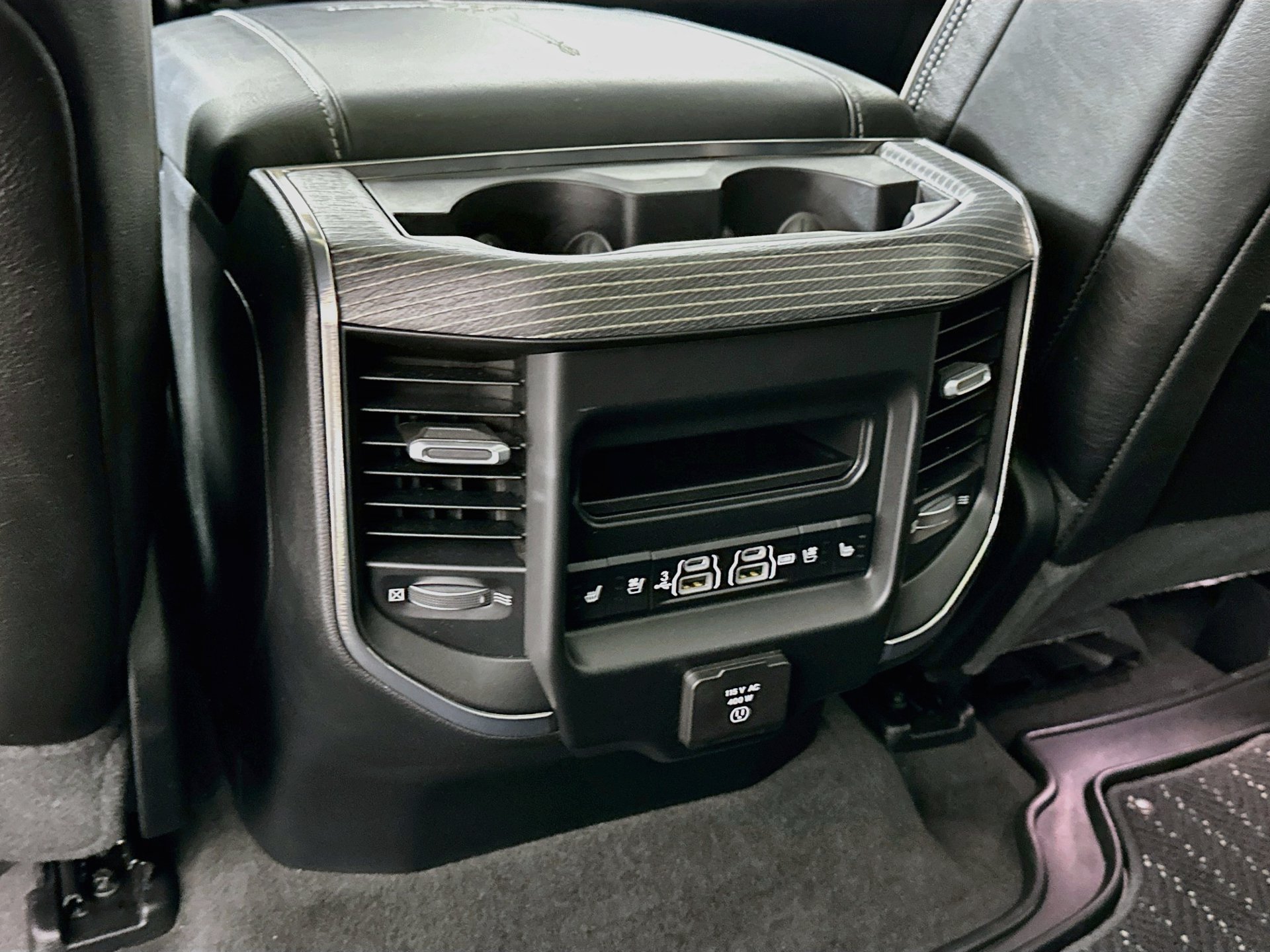 Used 2020 RAM 1500 Limited RWD image 29