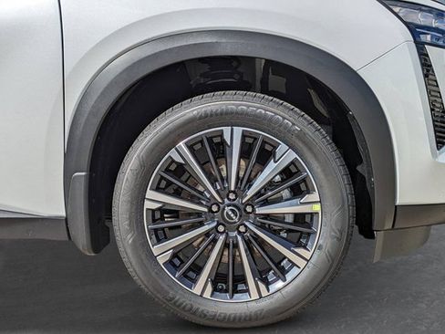 New 2026 Nissan Pathfinder Platinum w/ Cargo Package FWD image 9