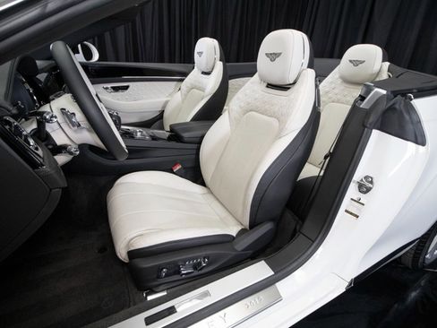 Used 2020 Bentley Continental GT V8 First Edition image 3