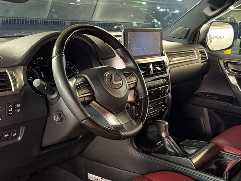 Certified 2022 Lexus GX 460 Luxury w/ Sport Design Package AWD/4WD image 22