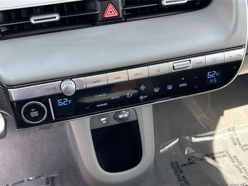 Used 2024 Hyundai Ioniq 5 SEL RWD image 16
