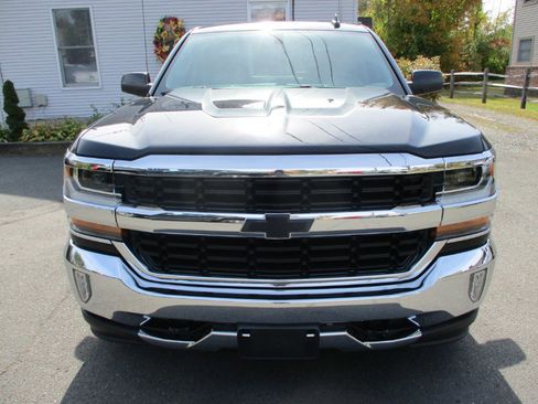 Used 2017 Chevrolet Silverado 1500 LT w/ All Star Edition image 9