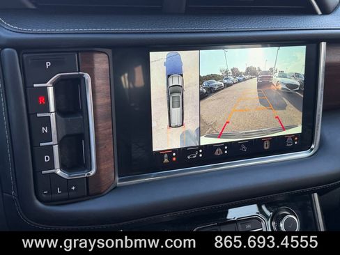 Used 2024 GMC Yukon XL Denali Ultimate AWD/4WD image 35