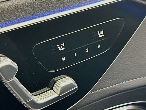 Used 2023 Mercedes-Benz EQE 500 4MATIC Sedan image 22
