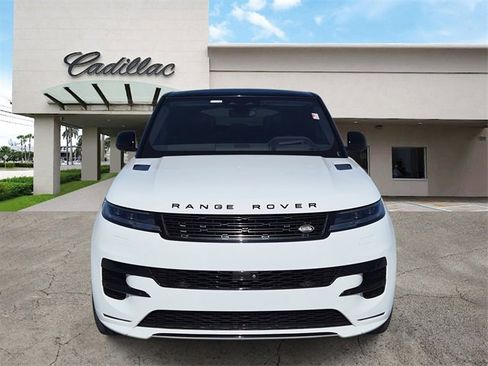 Used 2023 Land Rover Range Rover Sport SE Dynamic image 8