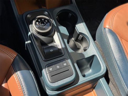 Used 2024 Ford Maverick Lariat image 19