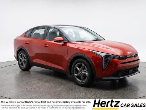 Used 2025 Kia K4 FWD image 1