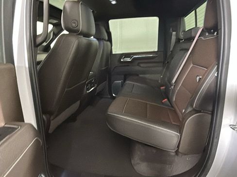 Used 2024 GMC Sierra 2500 Denali w/ Denali Reserve Package AWD/4WD image 31