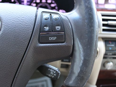 Used 2013 Lexus LS 460 image 12