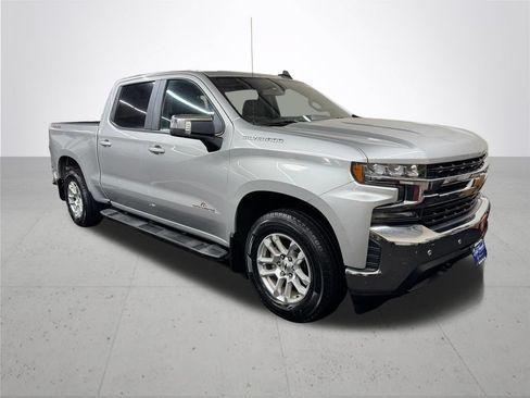 Used 2019 Chevrolet Silverado 1500 LT w/ True North Edition AWD/4WD image 9