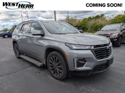 Used 2023 Chevrolet Traverse RS w/ LPO, Floor Liner Package