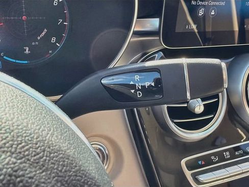Used 2021 Mercedes-Benz GLC 300 image 28