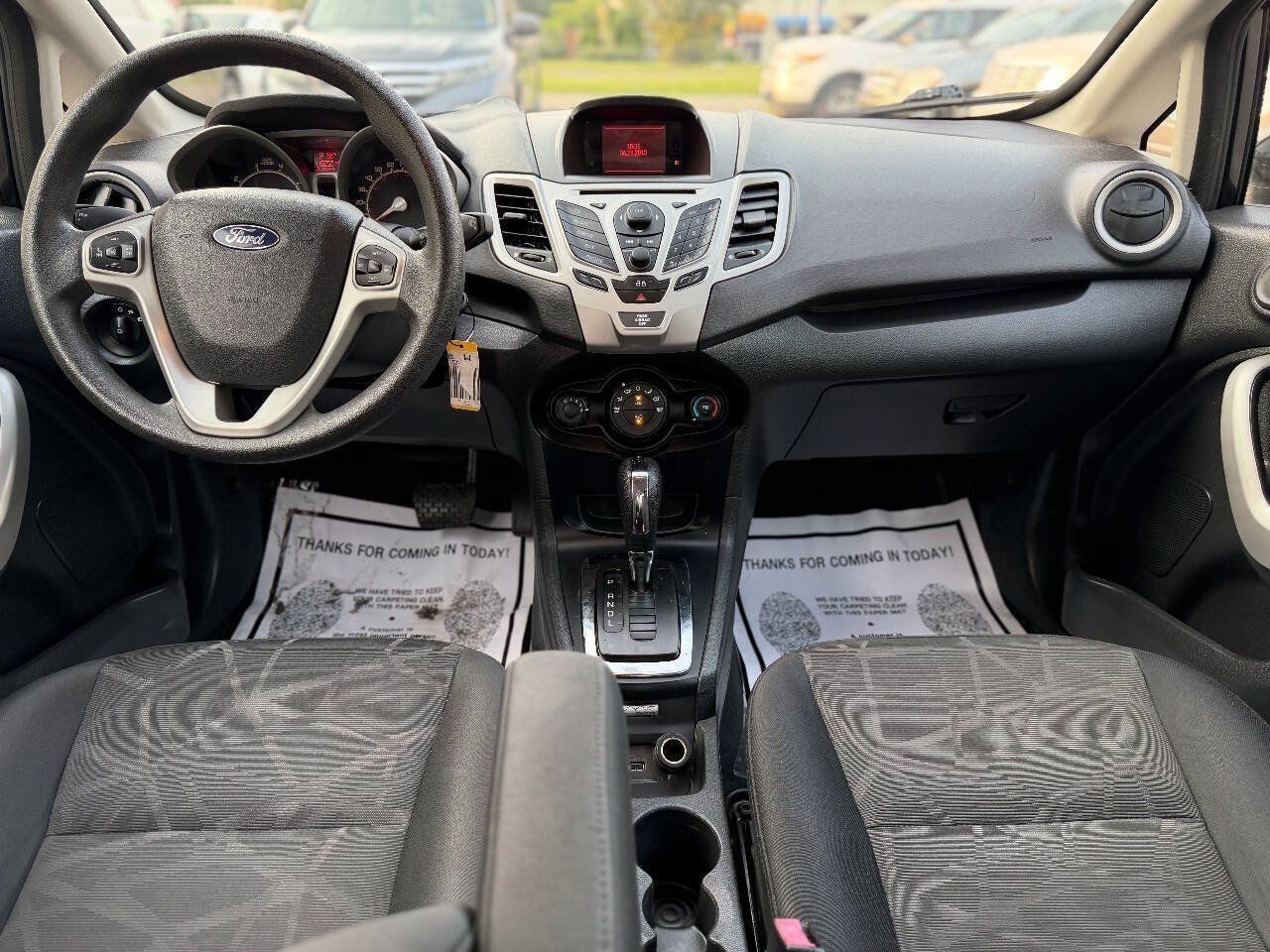 Used 2013 Ford Fiesta SE FWD image 15