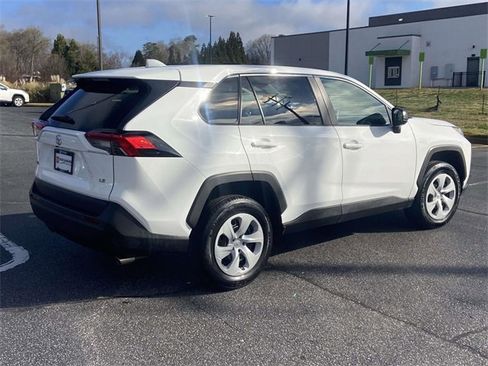 Used 2024 Toyota RAV4 LE image 3