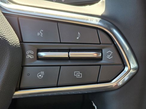 New 2026 Chevrolet Equinox EV LT w/ LPO, Blackout Package image 31