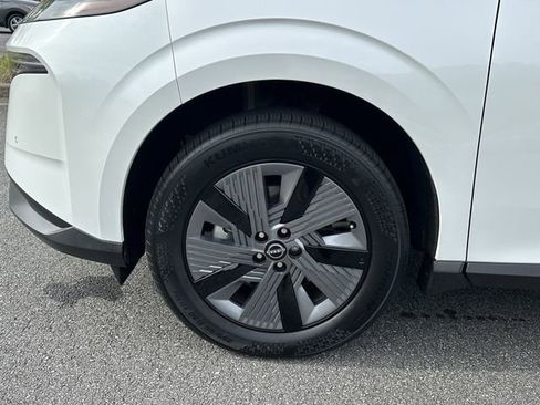 Certified 2025 Nissan Murano SL AWD/4WD image 12