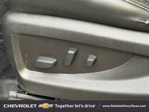 Used 2018 Chevrolet Suburban Premier RWD image 31