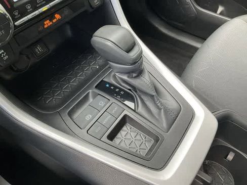 Used 2024 Toyota RAV4 XLE w/ Convenience Package FWD image 25