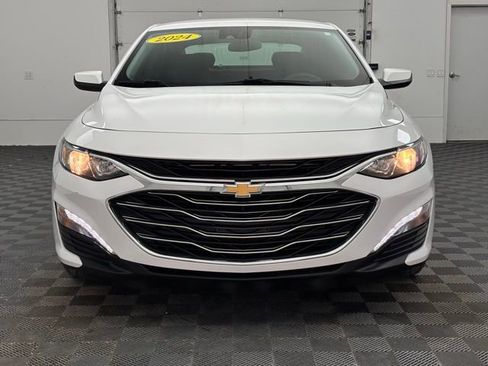 Used 2024 Chevrolet Malibu LT image 11