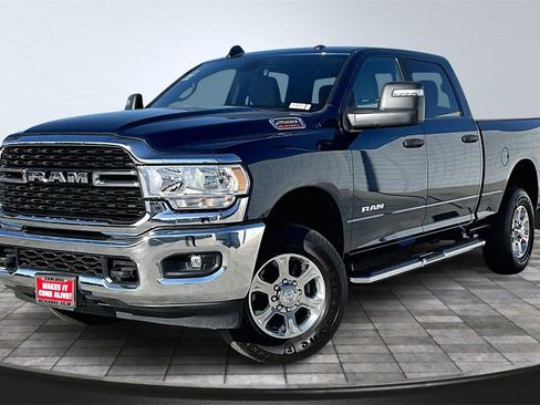 Used 2024 RAM 2500 Big Horn w/ Bed Utility Group image 13