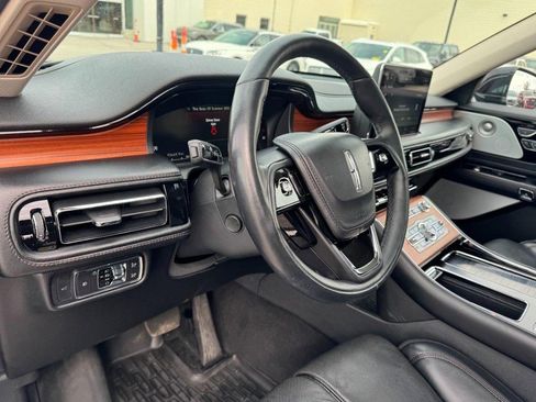 Used 2020 Lincoln Aviator Reserve w/ Equipment Group 202A AWD/4WD image 15