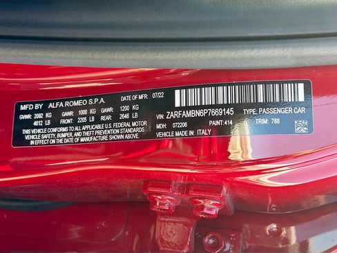 Used 2023 Alfa Romeo Giulia Estrema image 44