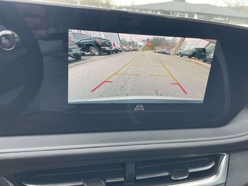 Used 2024 Buick Envista Preferred w/ Convenience I Package image 18