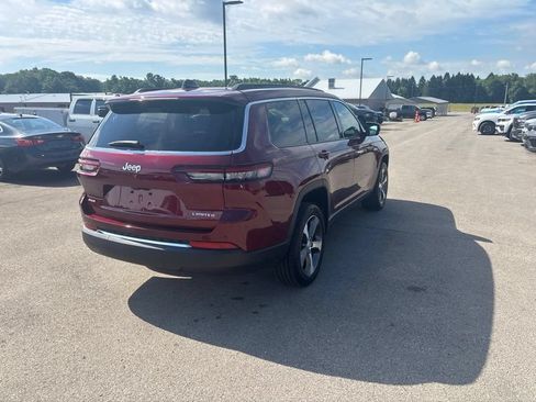 Used 2024 Jeep Grand Cherokee L Limited AWD/4WD image 3