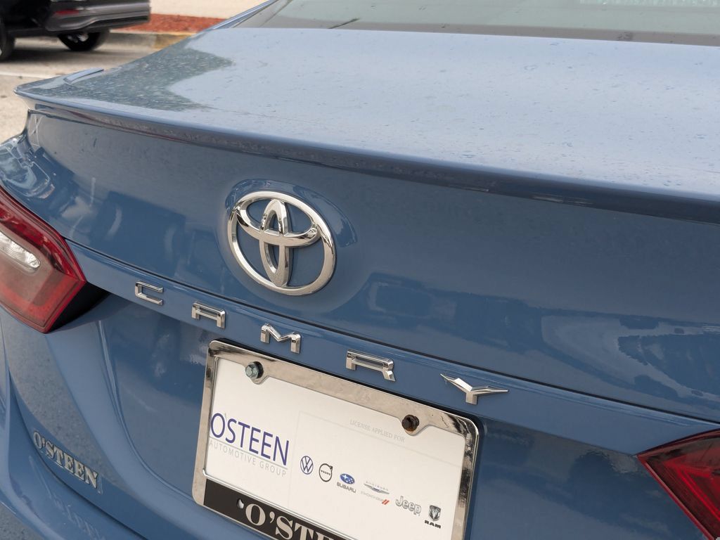 Used 2024 Toyota Camry XSE FWD image 16