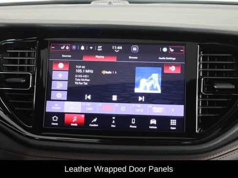 Used 2025 Dodge Durango GT AWD/4WD image 30