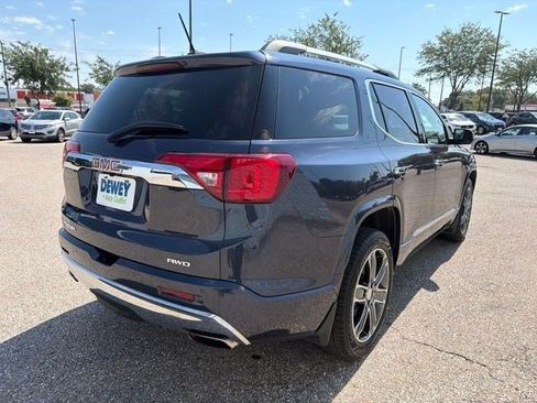 Used 2019 GMC Acadia Denali w/ Technology Package AWD/4WD image 5