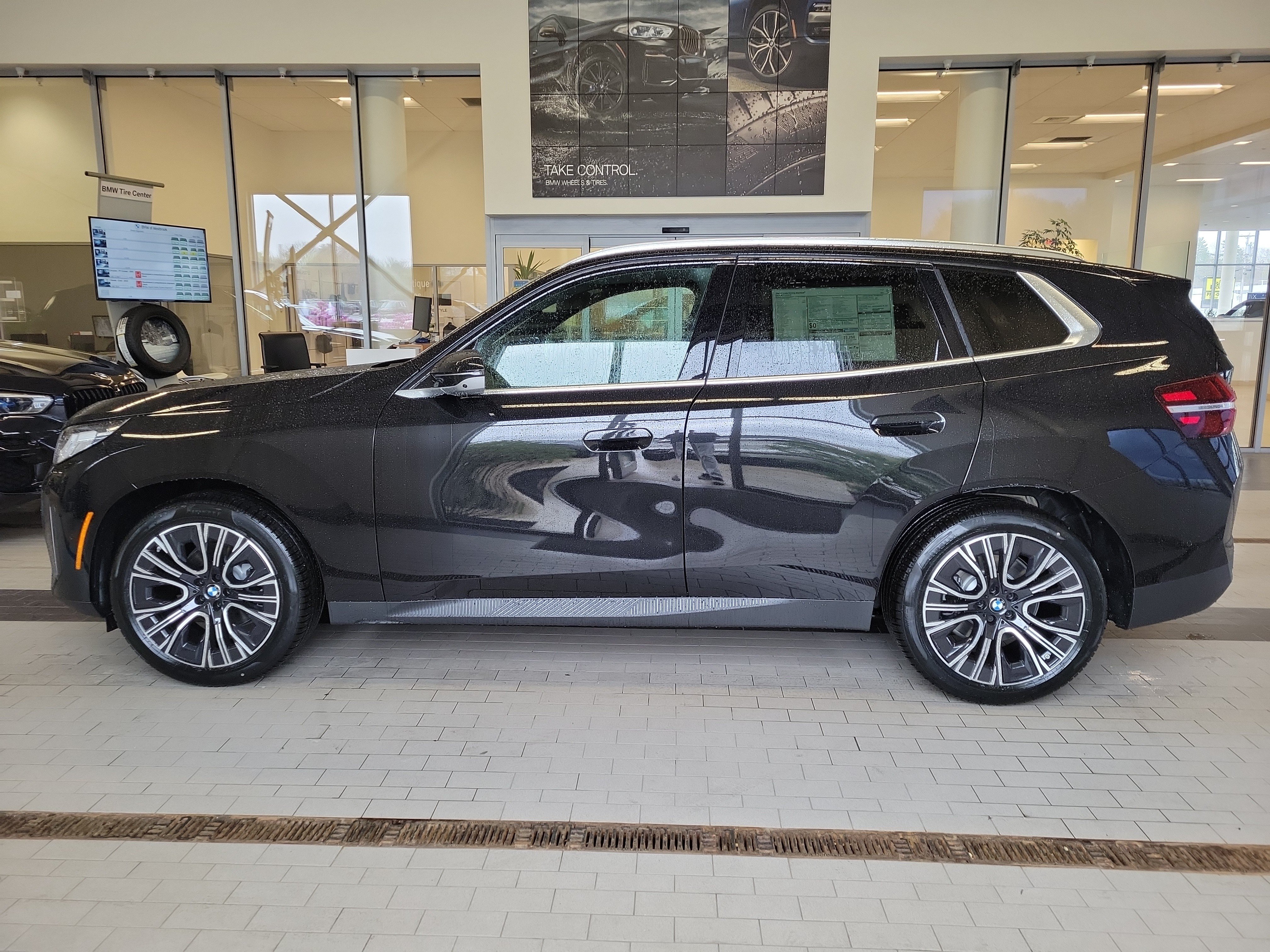 Used 2026 BMW X3 xDrive30i w/ Premium Package AWD/4WD image 8