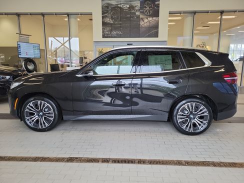Used 2026 BMW X3 xDrive30i w/ Premium Package AWD/4WD image 8