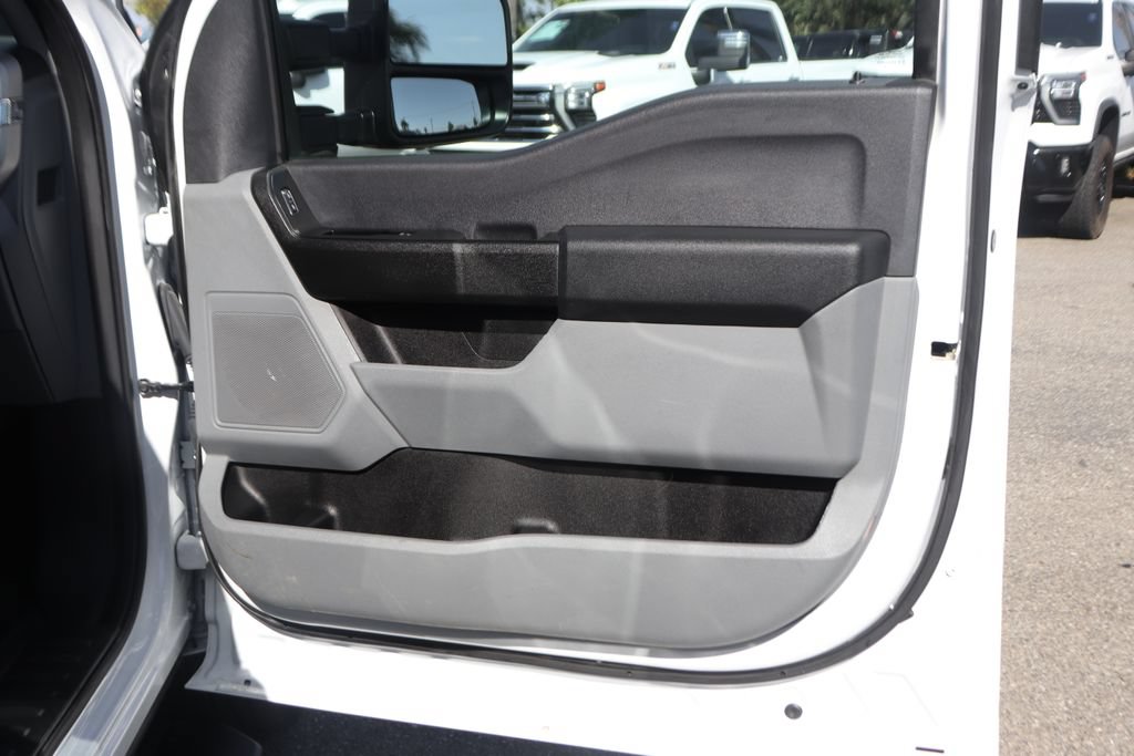 Used 2024 Ford F350 XL w/ XL Chrome Package RWD image 38