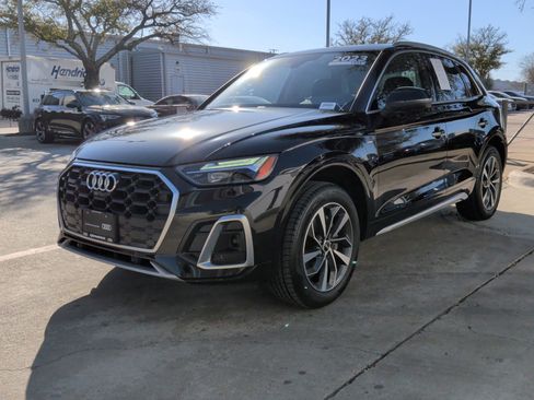 Certified 2023 Audi Q5 2.0T Premium Plus w/ Premium Plus Package image 5