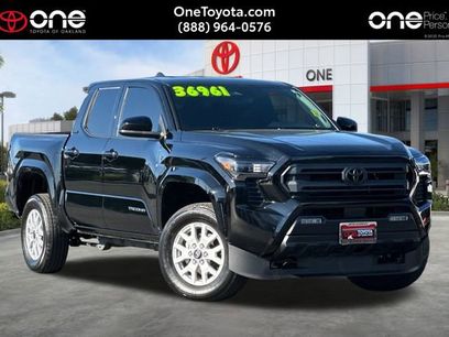 Used 2025 Toyota Tacoma SR5