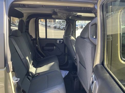 New 2026 Jeep Gladiator Willys image 30