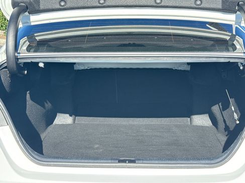 Used 2023 Toyota Camry LE image 10